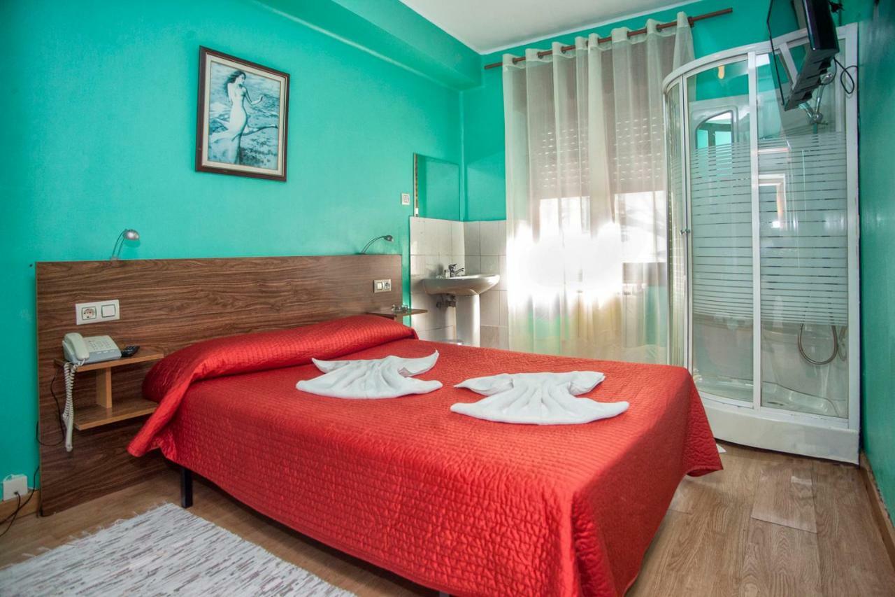 Hostal Goias 호텔 오비에도 외부 사진